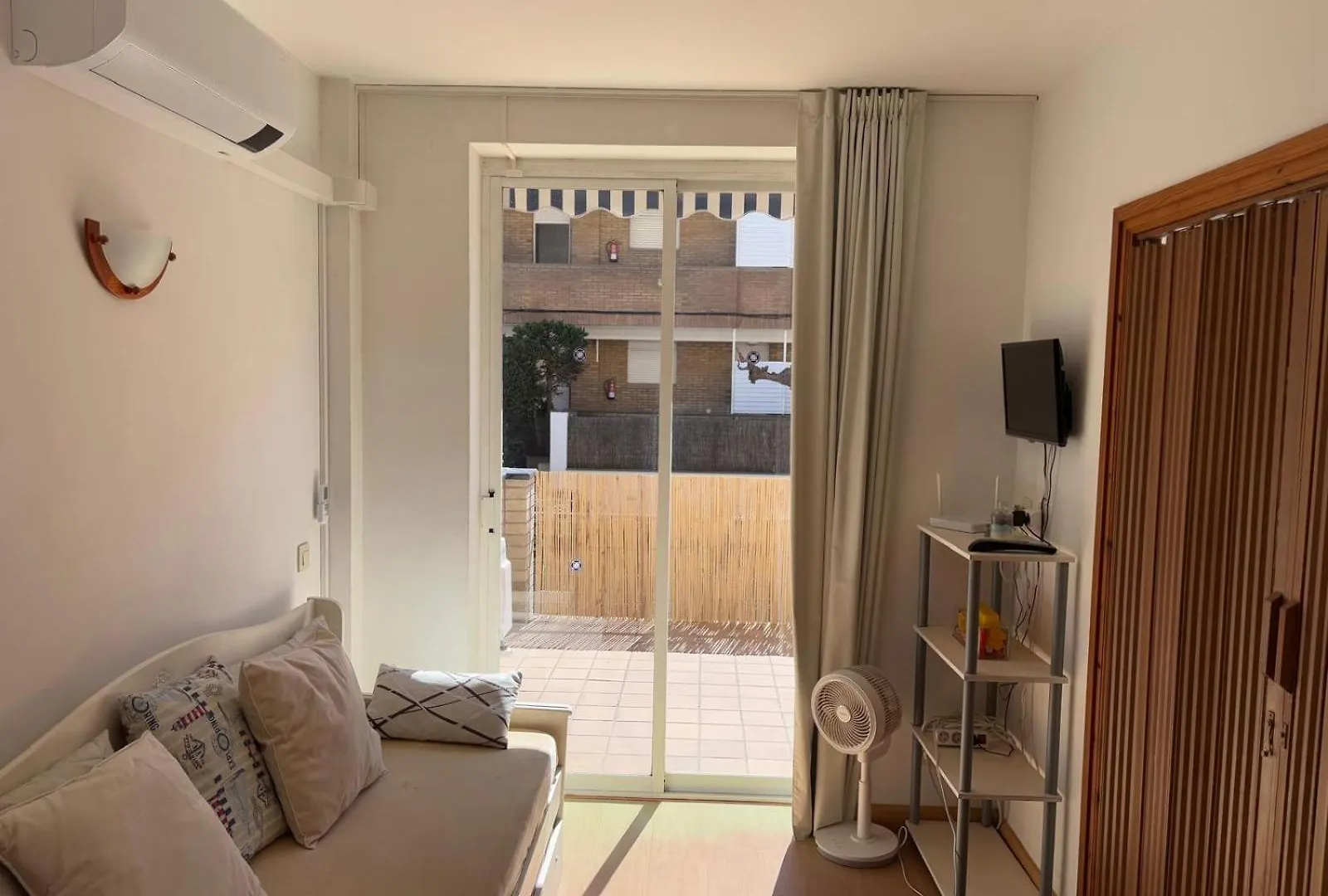 Blaupark apartamento vacacional con piscina y terraza en l'Estartit